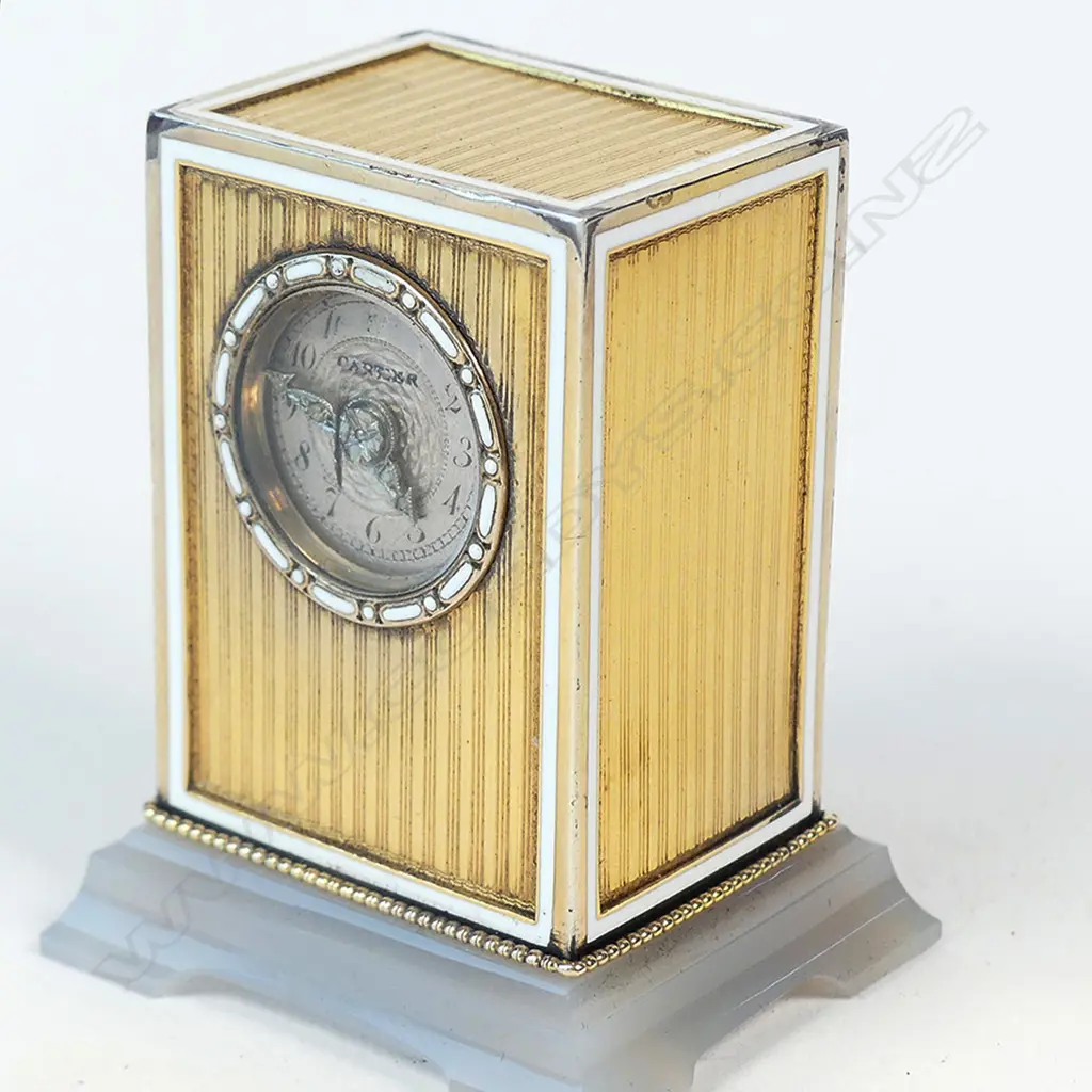 An exquisite Cartier miniature desk clock Image 1++