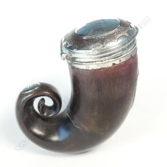 A Geo. IV Scottish ram's horn and silver snuff mull