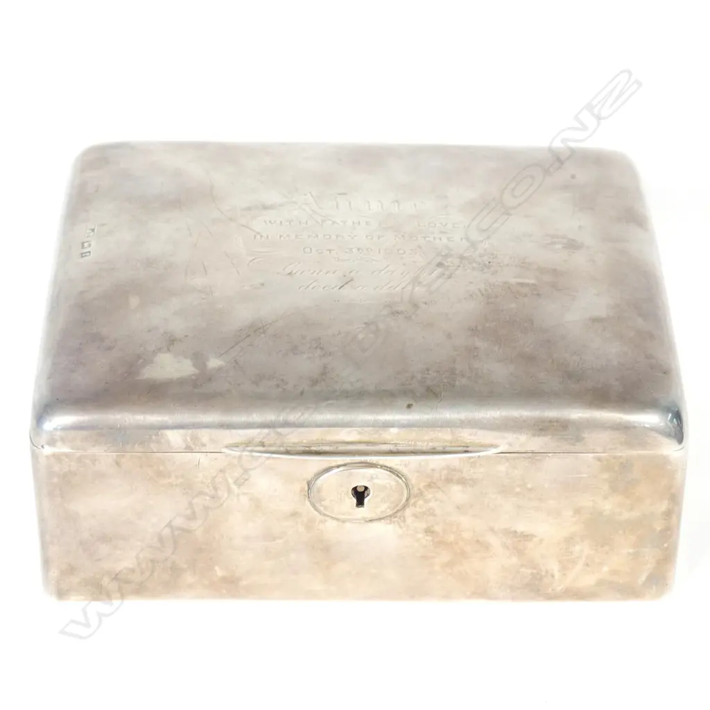 An Edwardian silver jewellery box Image 1++
