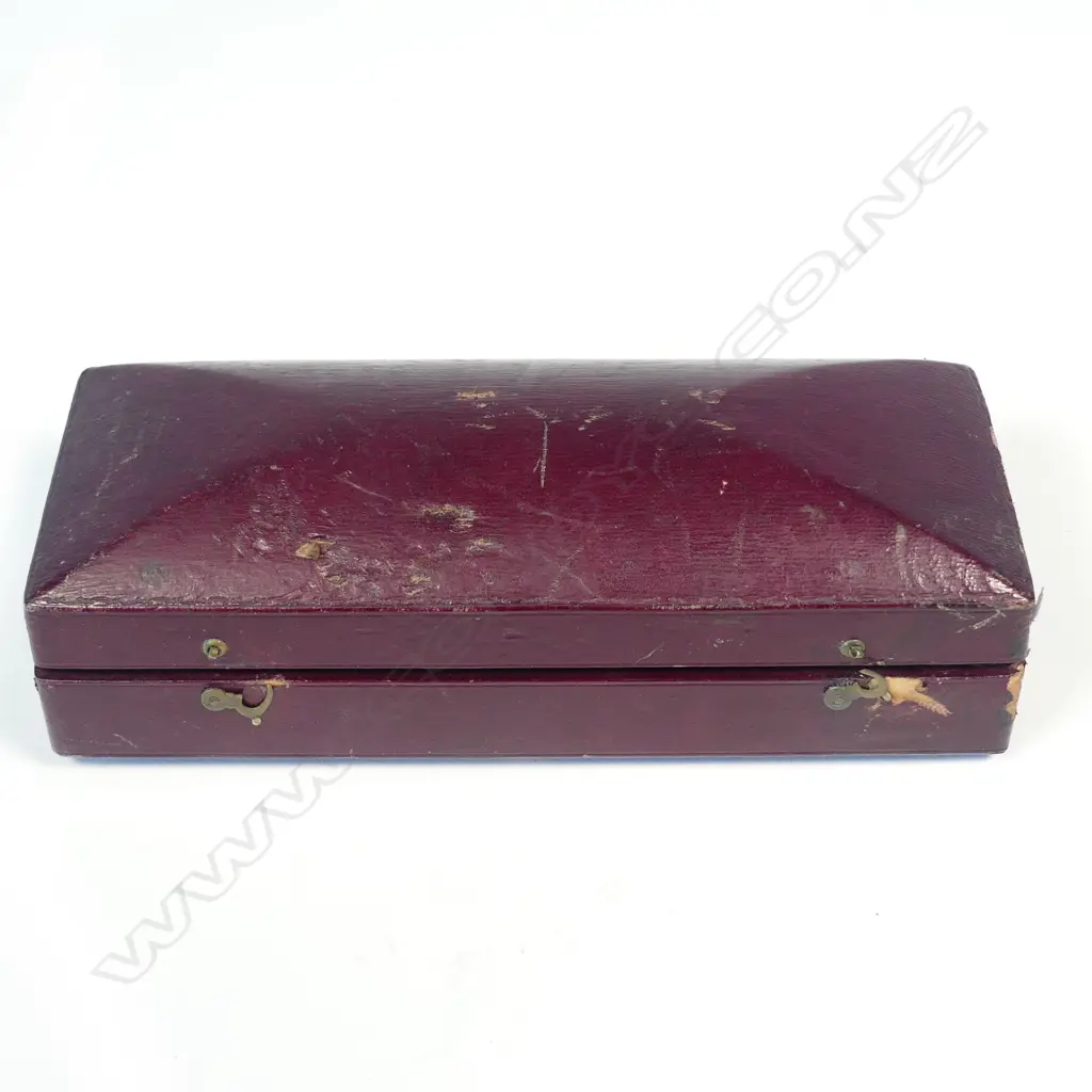 An impressive William IV silver gilt baby's rattle Image 1++