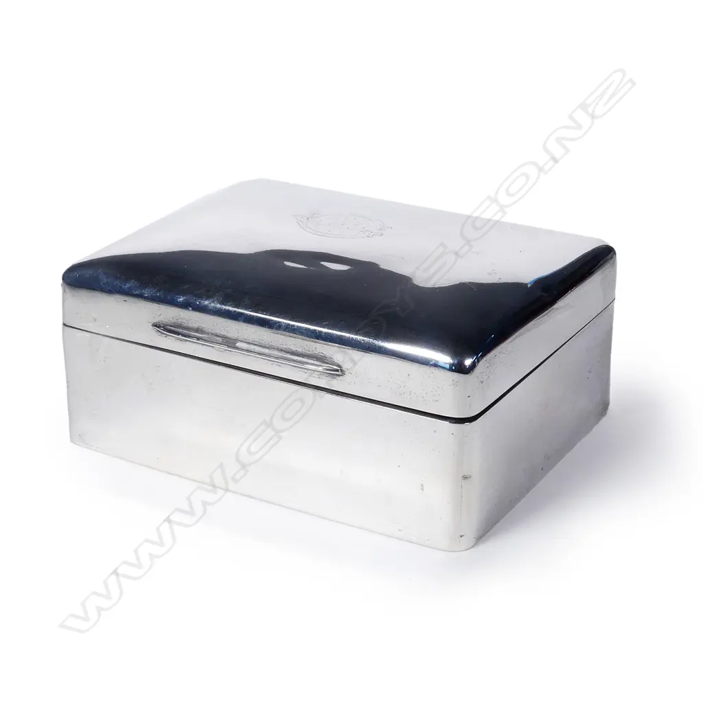 An Edwardian plain silver rectangular box Image 1++