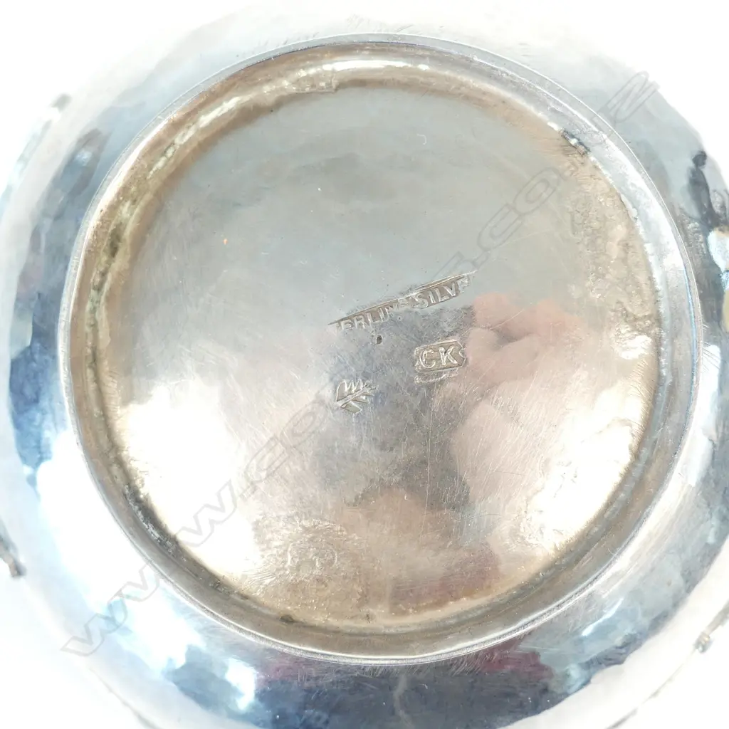 An Arts & Crafts silver quaich by Cyril Kelsey Image 1++