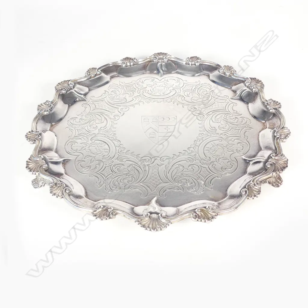 A heavy quality Victorian silver salver Image 1++