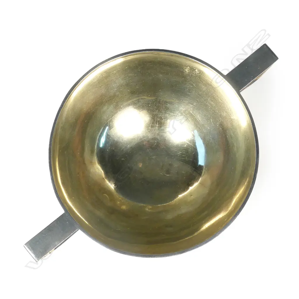 W. (William and/or Walter) Good (Gisborne c.1880 -1900) silver two handled bowl Image 1++