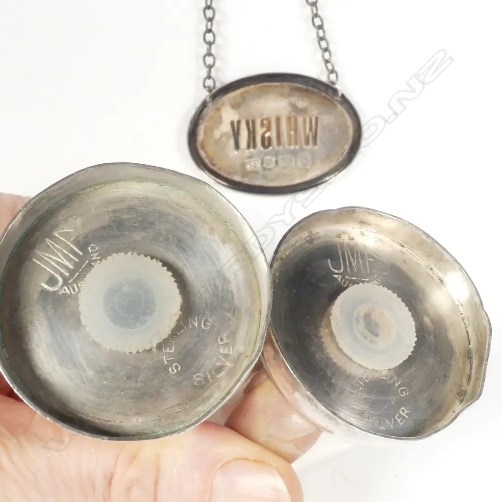 Three NZ silver items Image 1++