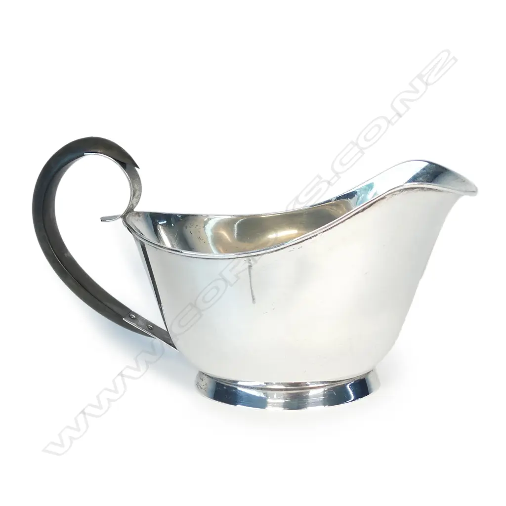 A Danish modernist silver sauce boat Image 1++