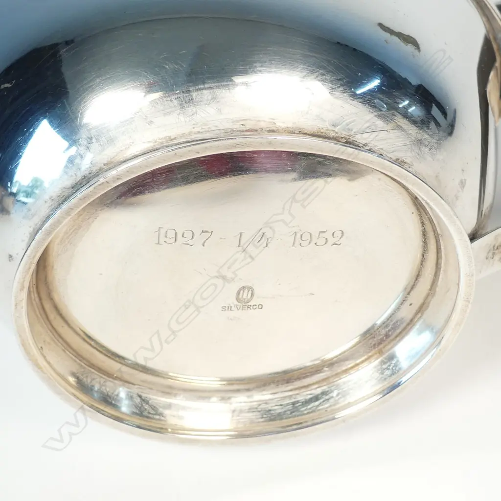 A Danish modernist silver sauce boat Image 1++