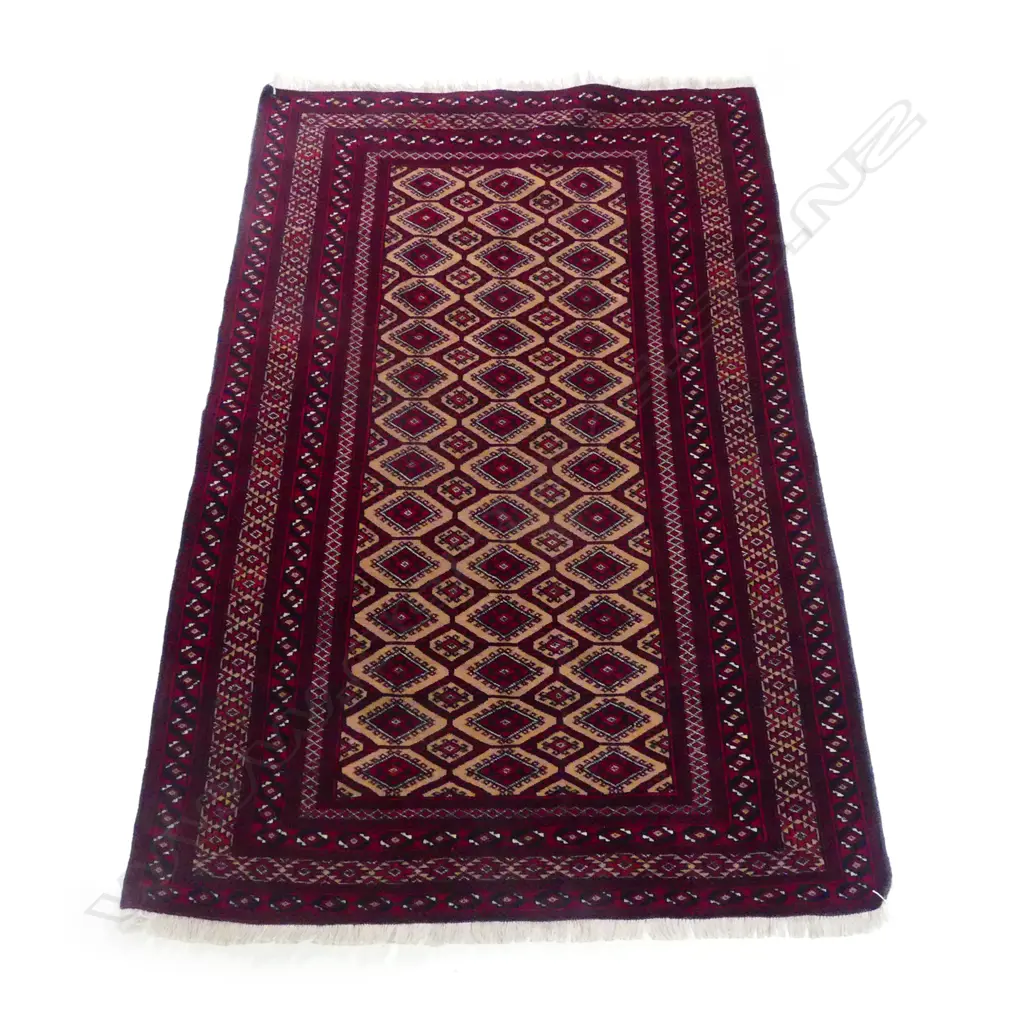 A fine hand knotted Turkman rug Image 1++