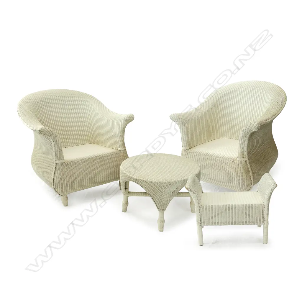 A set of Lusty's Lloyd Loom conservatory furniture Image 1++