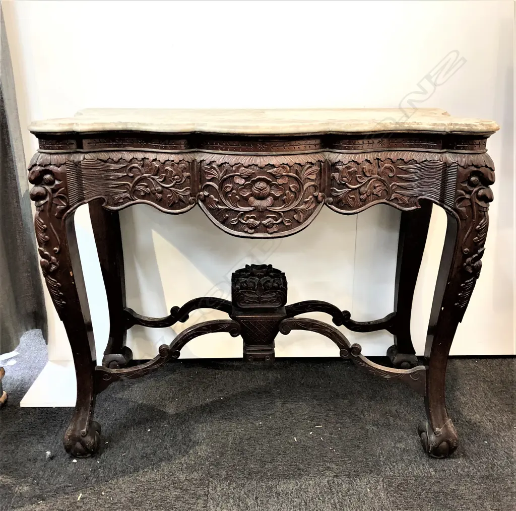 A matching Chinese console table Image 1++