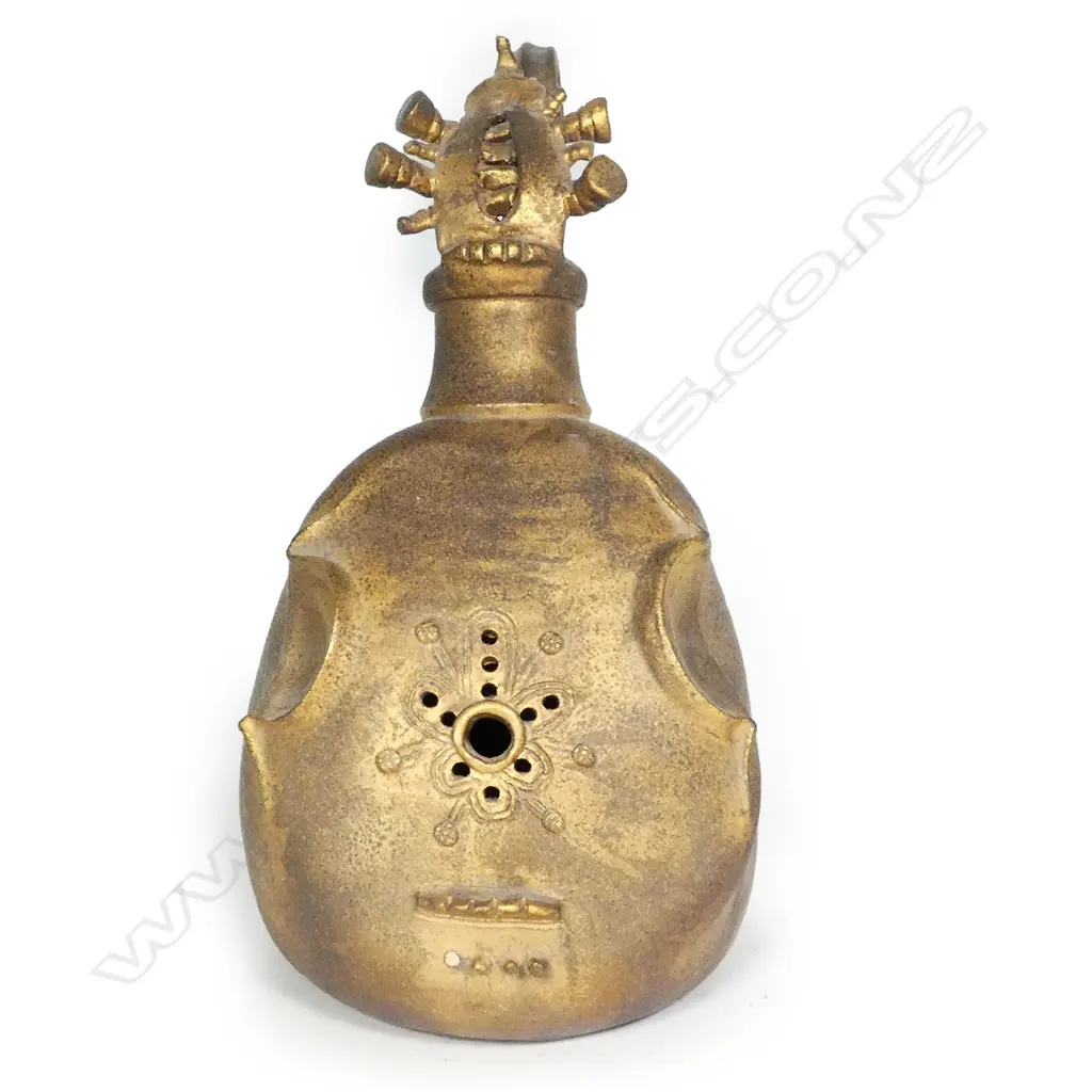 A Paul Laird ceramic sculpture Image 1++