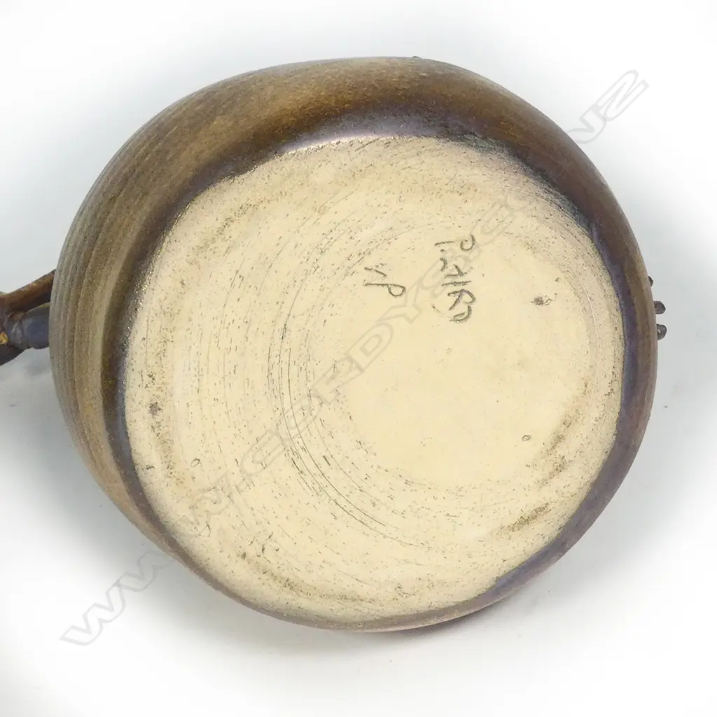 A Paul Laird ceramic sculpture Image 1++