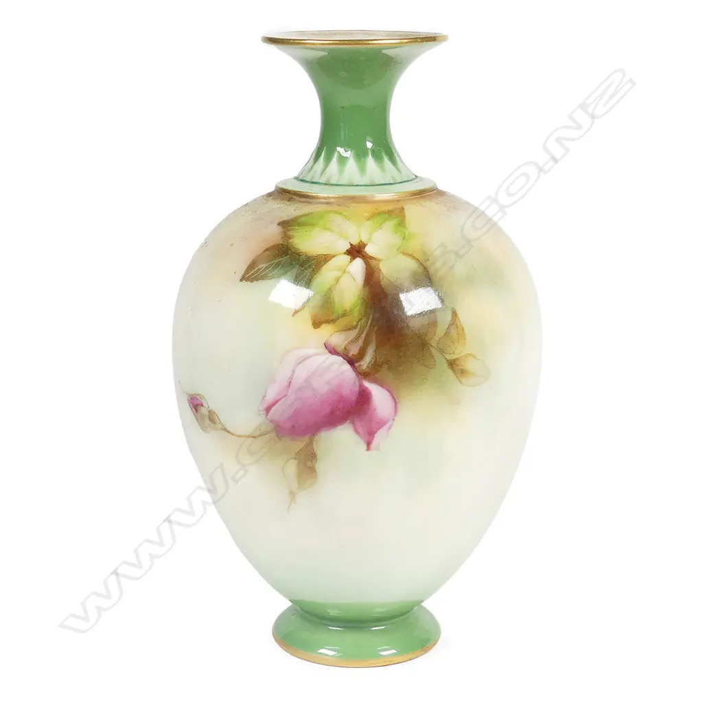 A Royal Worcester vase Image 1++