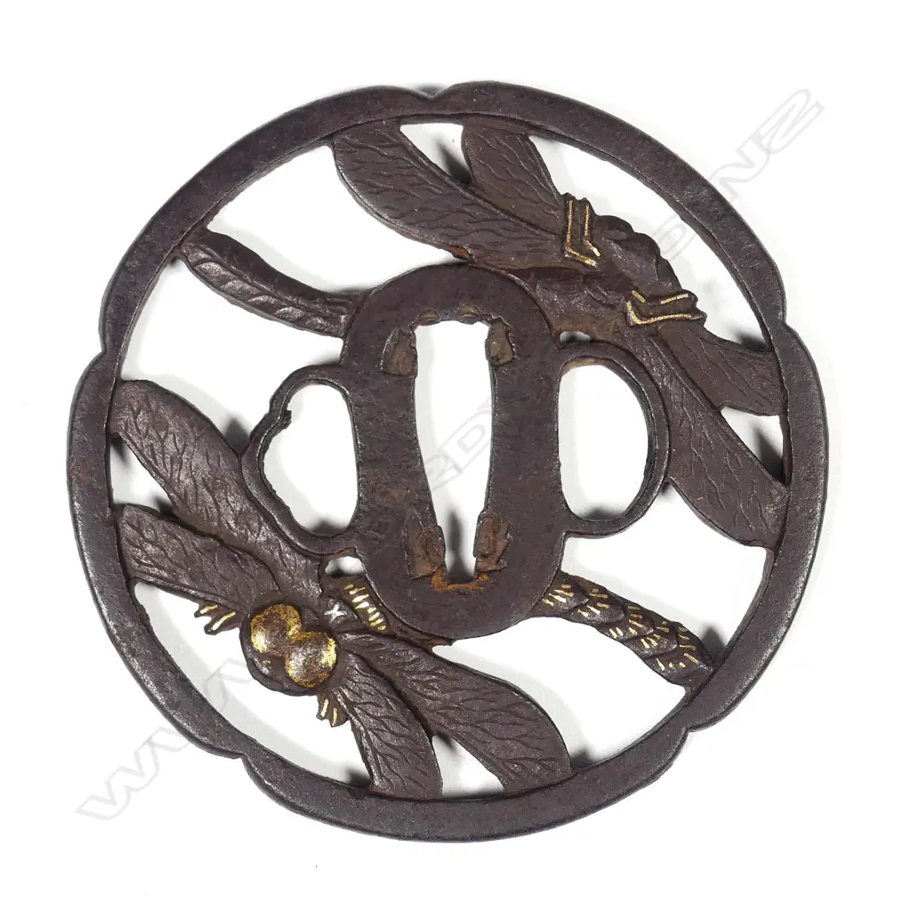 A circular iron filigree tsuba Image 1++