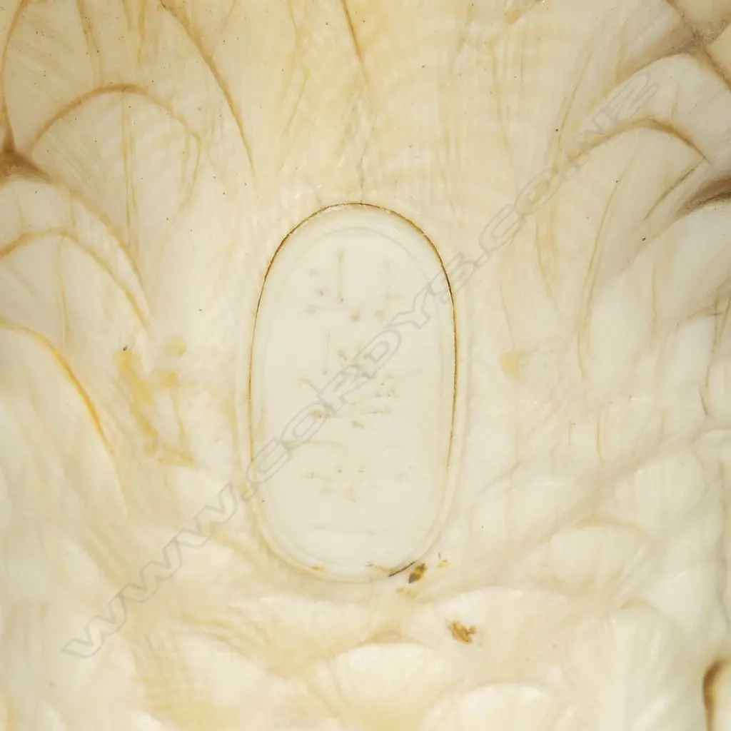 A fine and large Japanese Meiji period ivory okimono of an eagle Image 1++