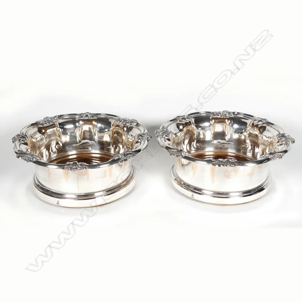 A pair of Old Sheffield Plate decanter coasters Image 1++