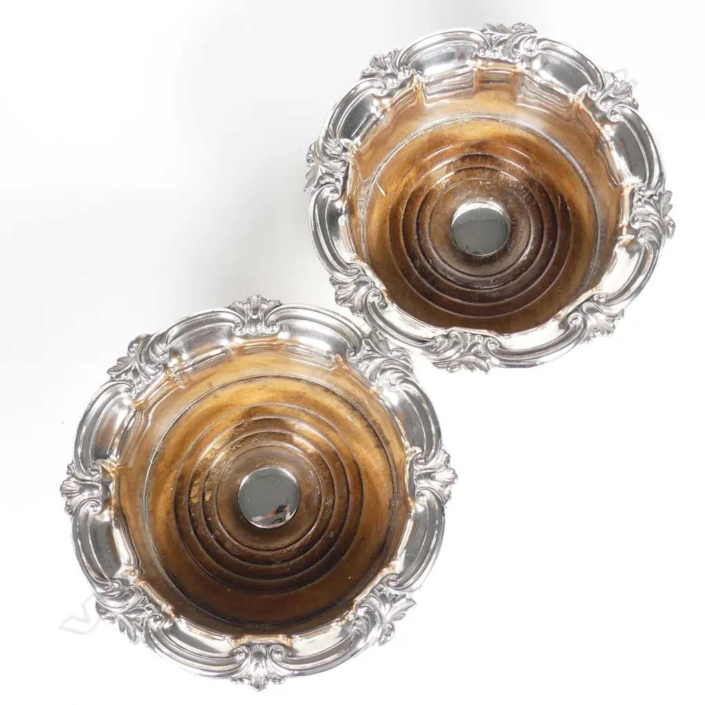 A pair of Old Sheffield Plate decanter coasters Image 1++
