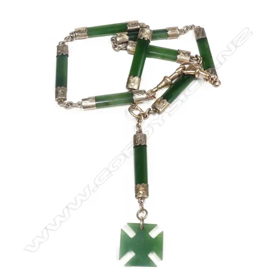 A late 19thC greenstone and 9ct yellow gold mounted fob chain