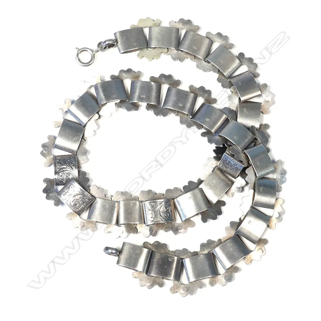 A late 19thC engraved silver necklace Image 1++