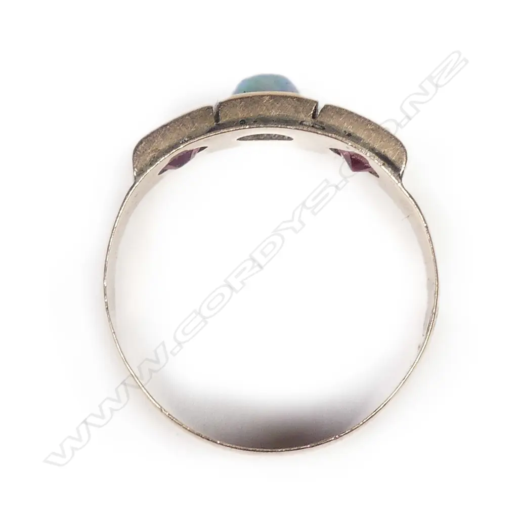 An estate 9ct rose gold opal and garnet ring Image 1++