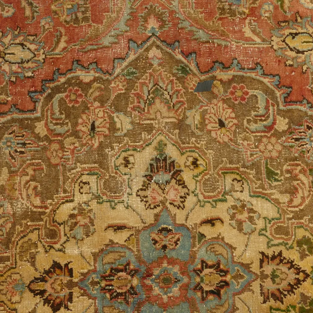 A very large antique Persian Kashan hand knotted carpet Image 1++
