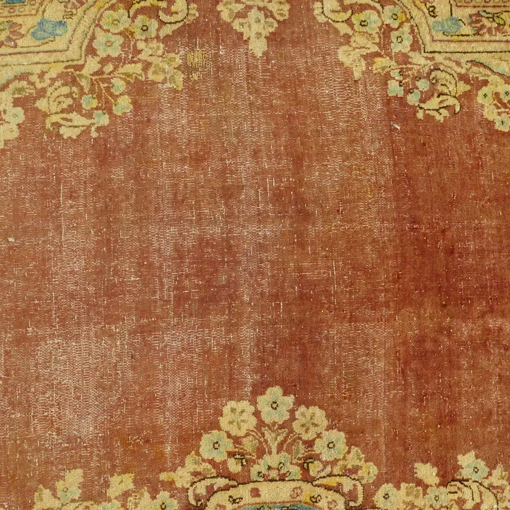 A large antique Persian Kerman hand knotted carpet Image 1++