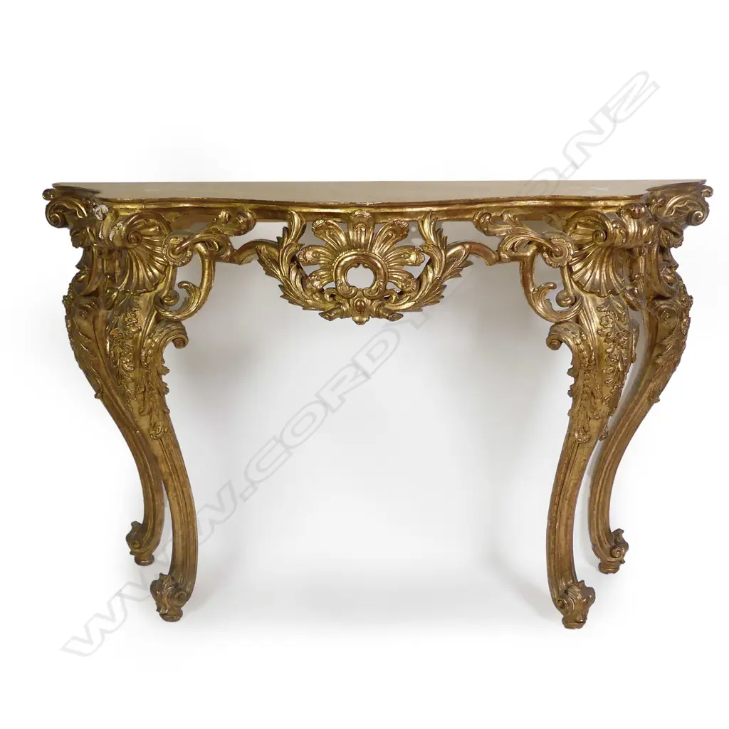 A French style console table Image 1++