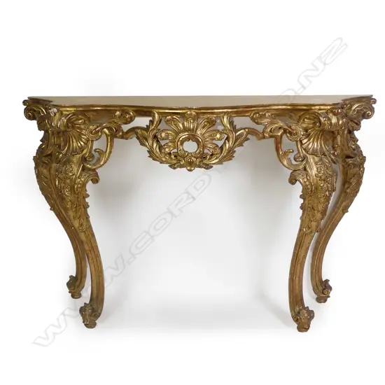 A French style console table