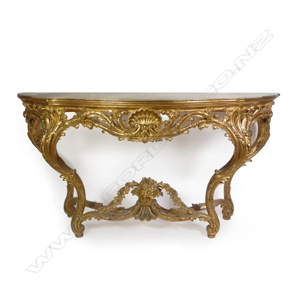 A French style console table Image 1++