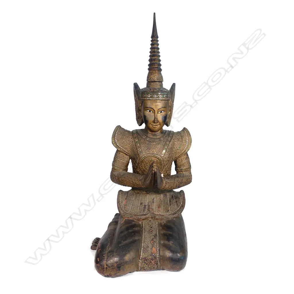 An antique life size wooden female bodhisattva Image 1++