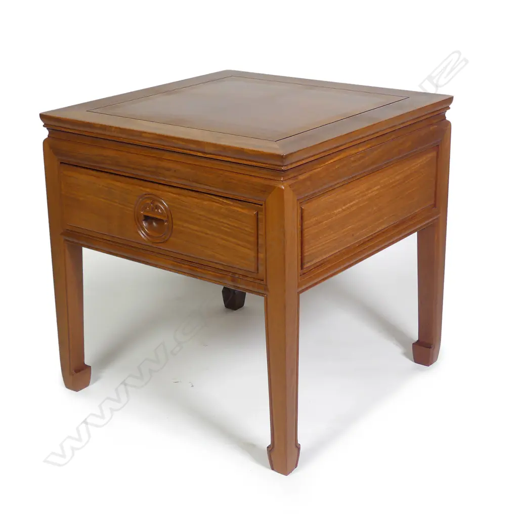 A Chinese rosewood occasional table Image 1++