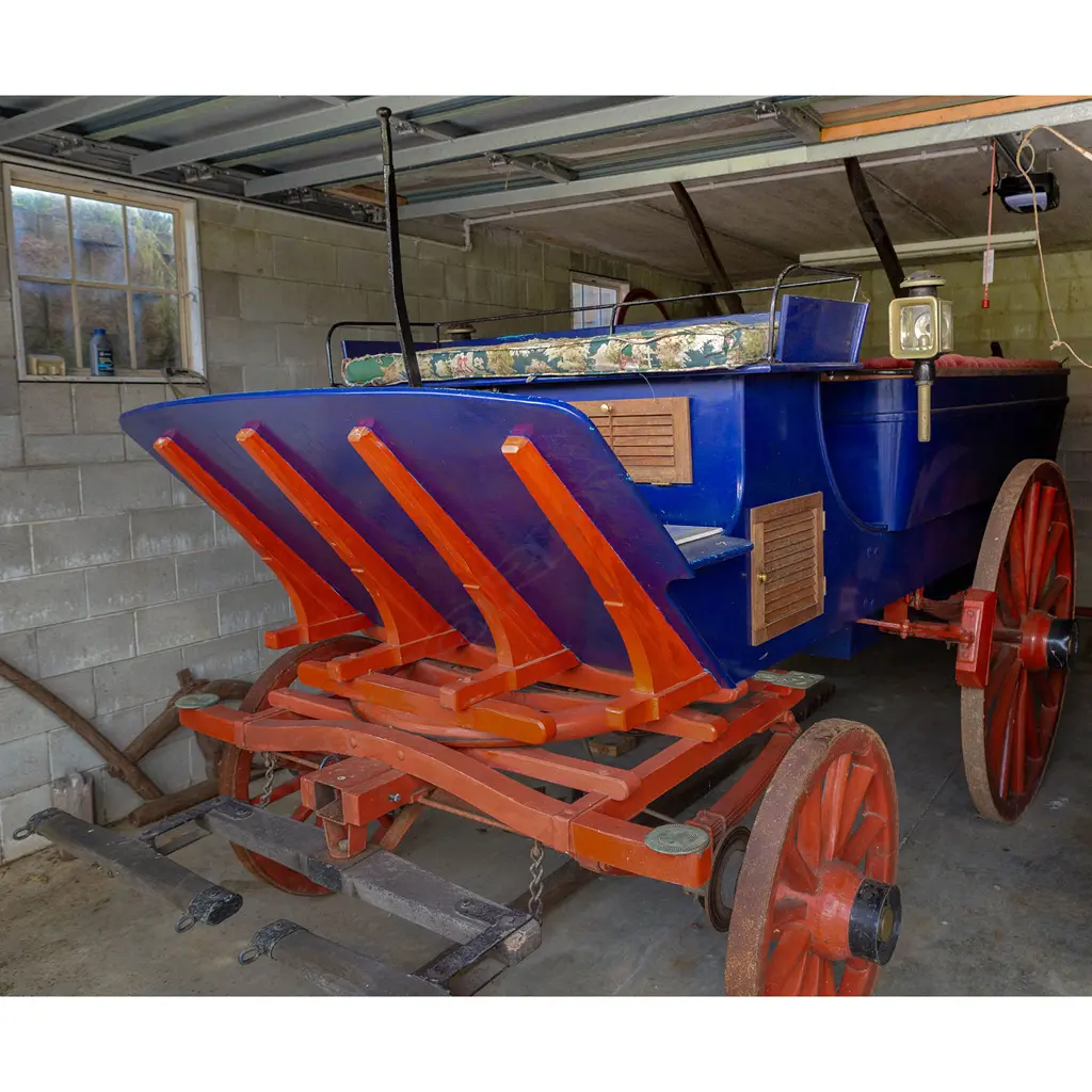 Waggonette - four wheel open carriage, Image 1++