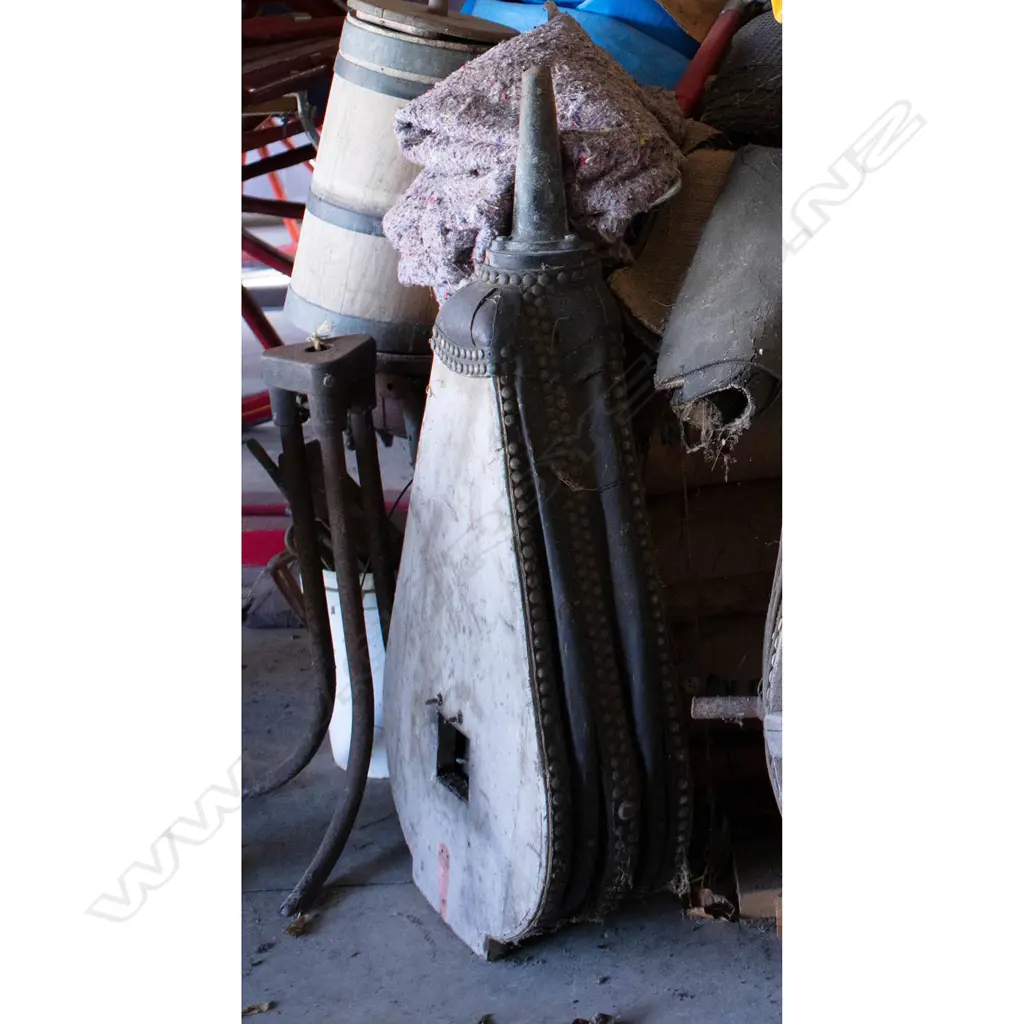 Small Forge Bellows, Image 1++