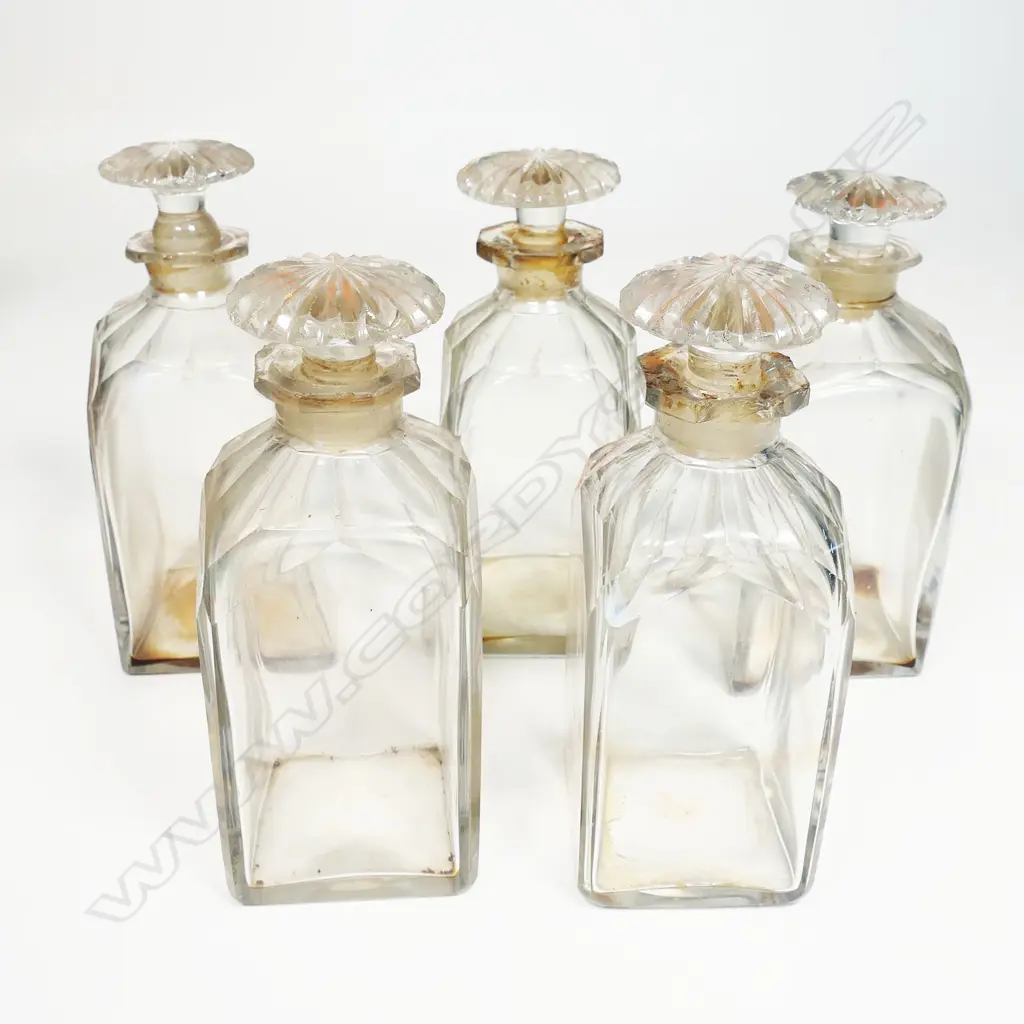 A George III flame mahogany and brass inlay campaign type tantalus, Image 1++