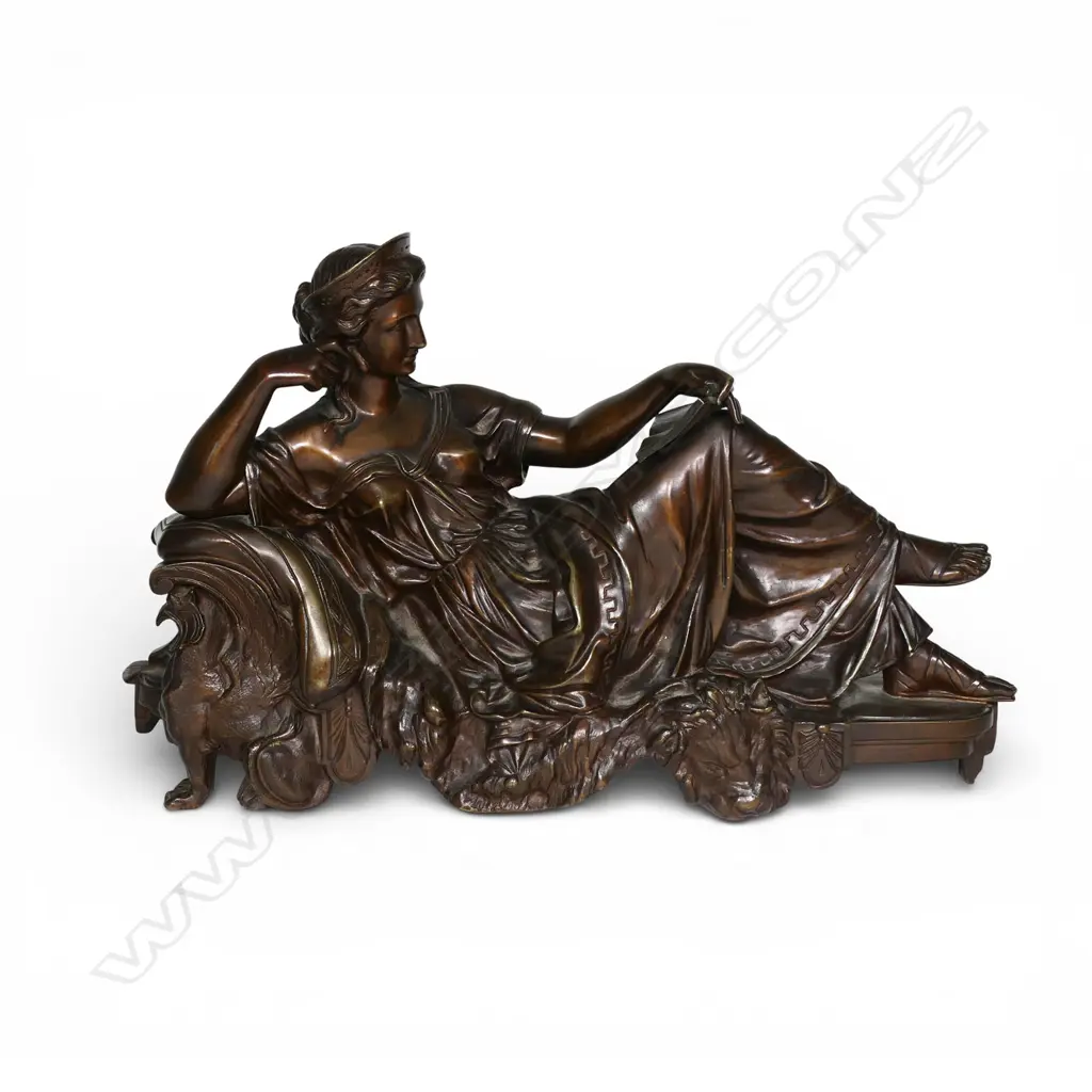 A late 19thC classical bronze 'Resting Woman' after Ferdinand Barbedienne, Image 1++