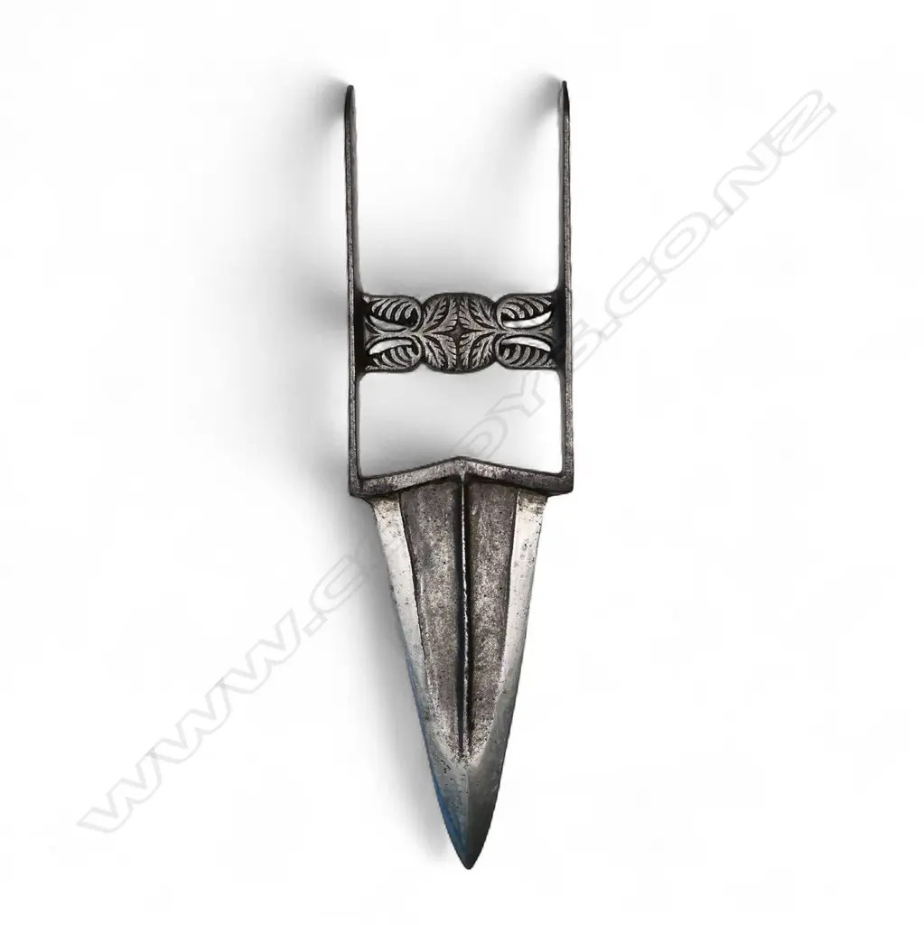 An old Indian Katar punch dagger, Image 1++
