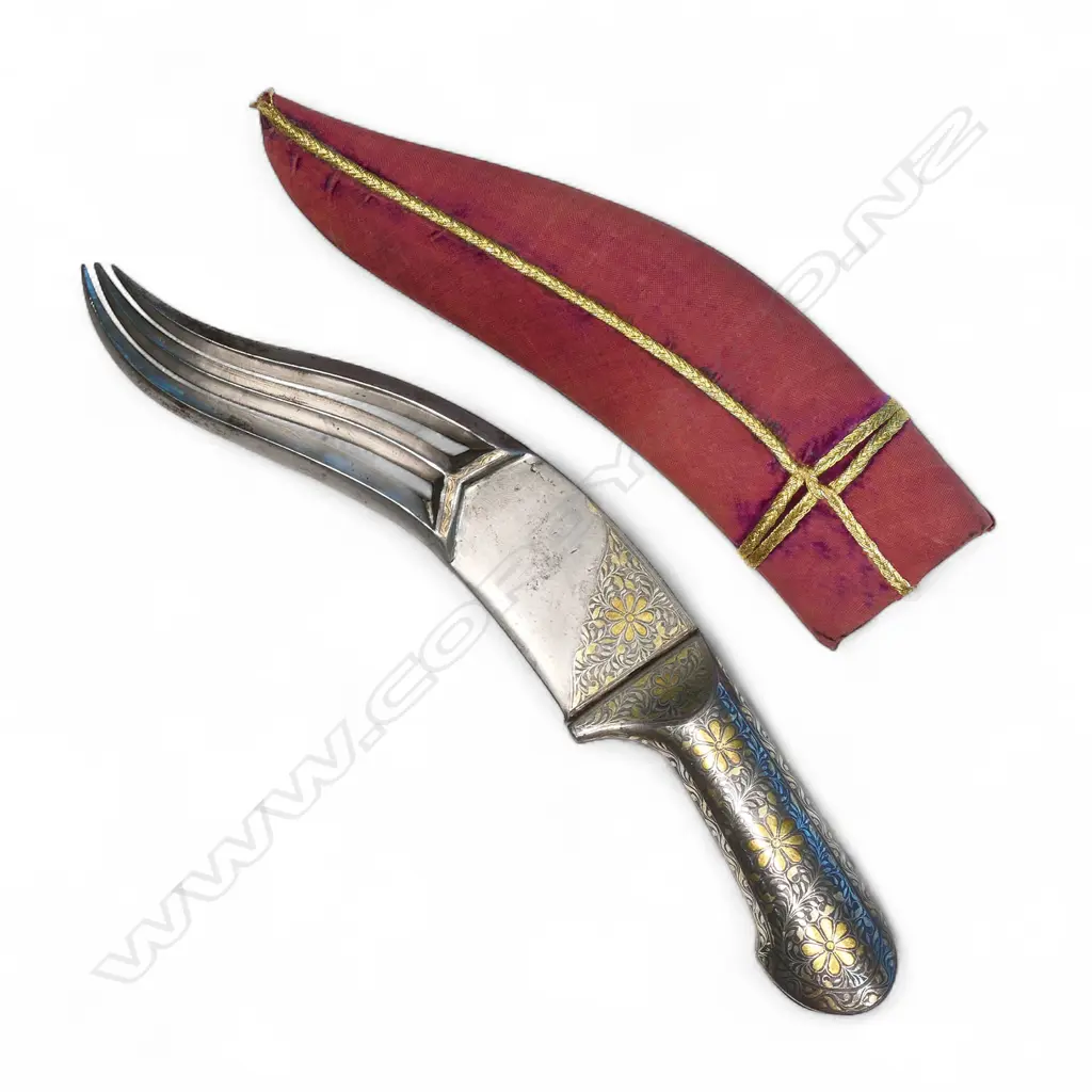 A 19thC Indian Bichwa triple blade dagger , Image 1++