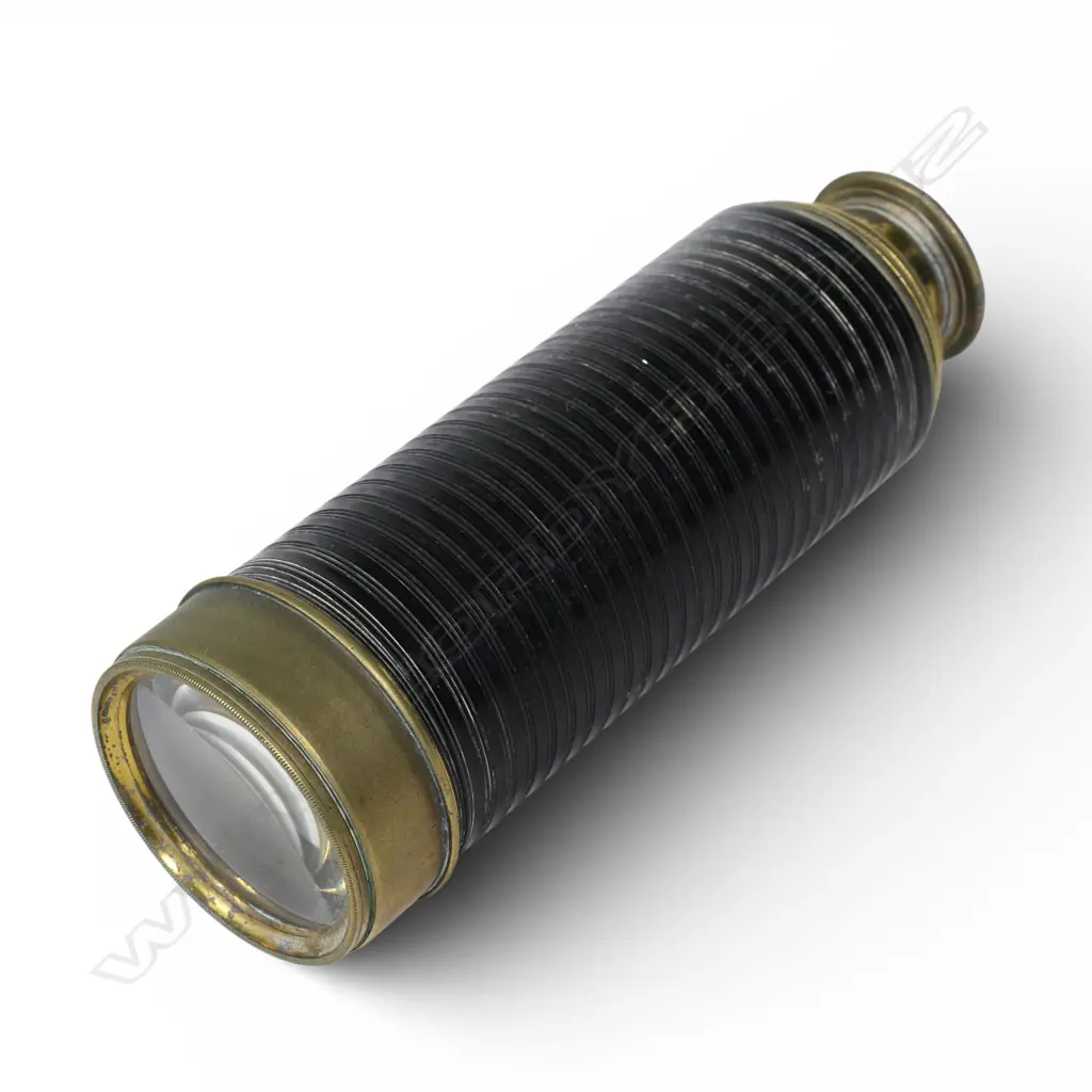 A c.1900 S.P. Cohen Glasgow brass pocket telescope, Image 1++