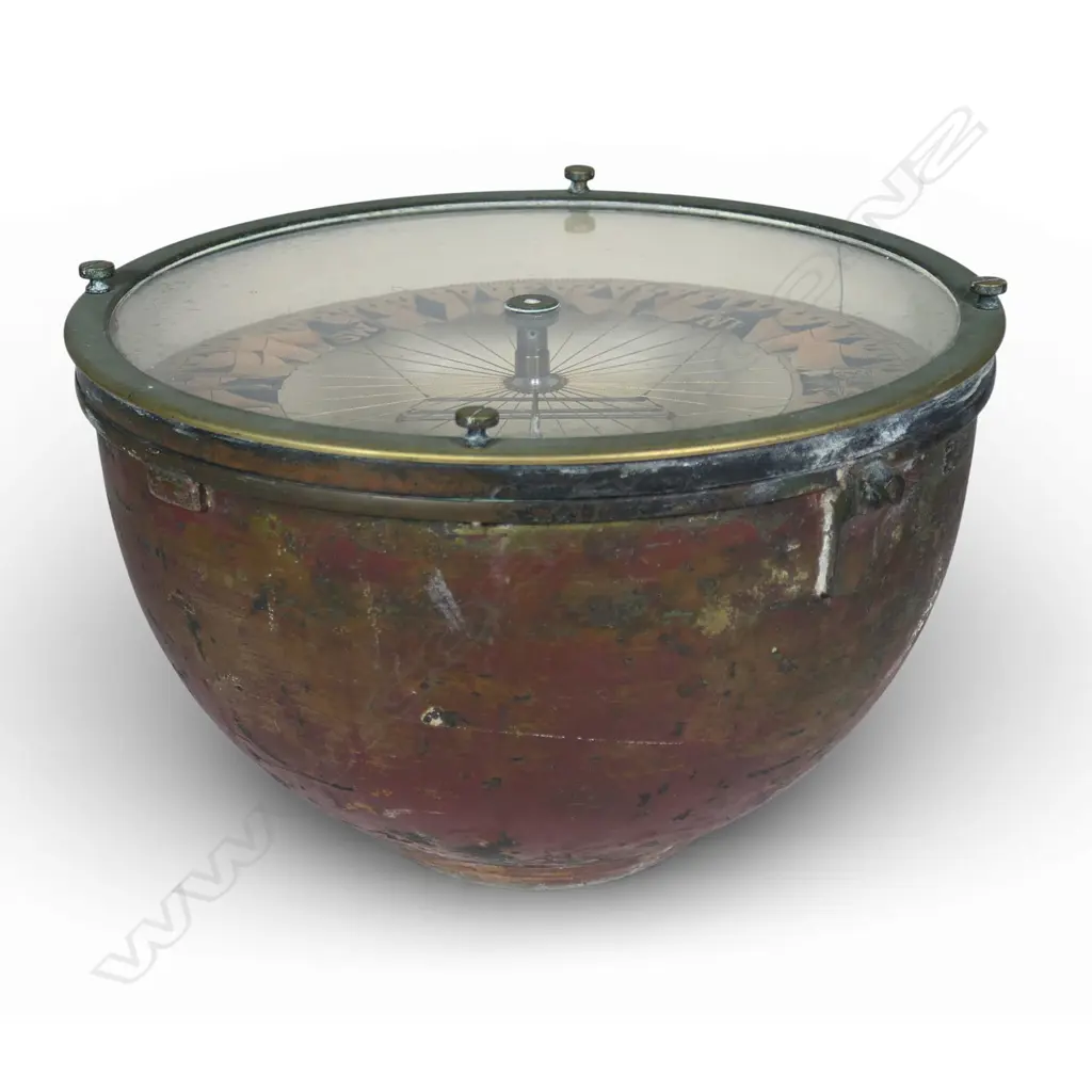 A late 19thC dry card compass by Lord Kelvin of Glasgow, Image 1++