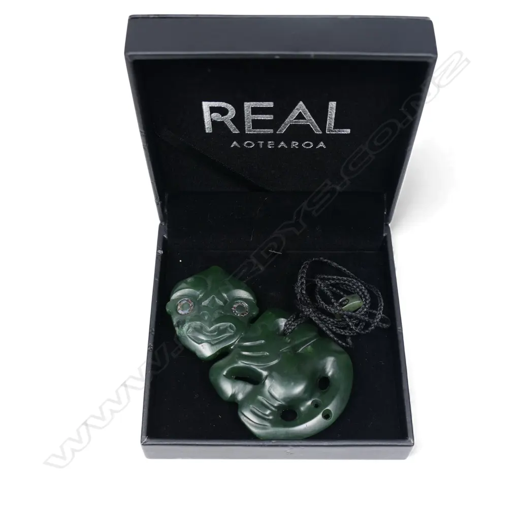 An uncommon Charlie Raponi Wilson carved double sided hei tiki, Image 1++