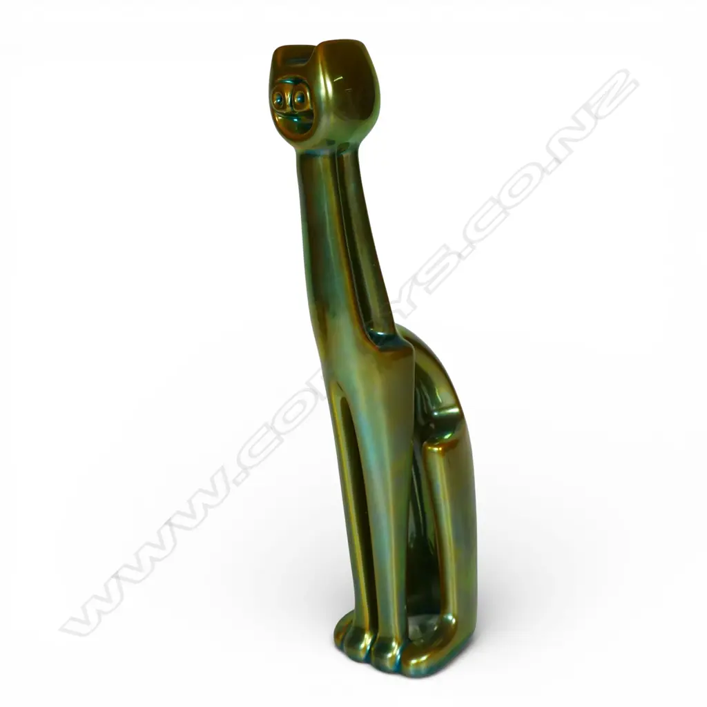 A Zsolnay porcelain modernistic cat, Image 1++