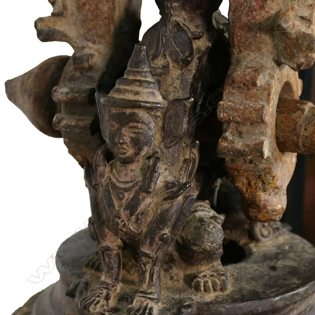 A large and impressive Burmese bronze temple bell, Image 1++