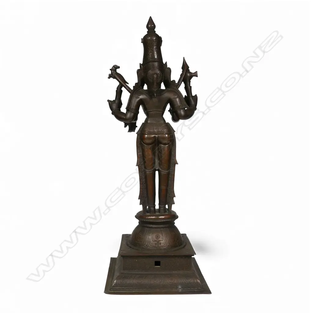 A 19thC Indian bronze standing Krishna, Image 1++