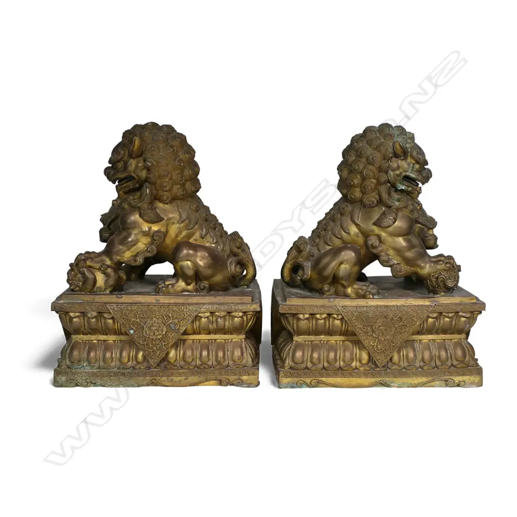 A pair of brass Foo Dogs, Image 1++