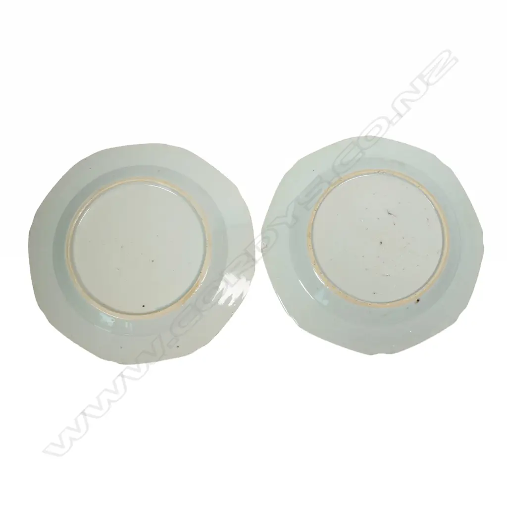 A pair of 17th/18thC Chinese export blue and white plates, Image 1++