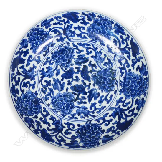 An 19thC Chinese blue and white charger,