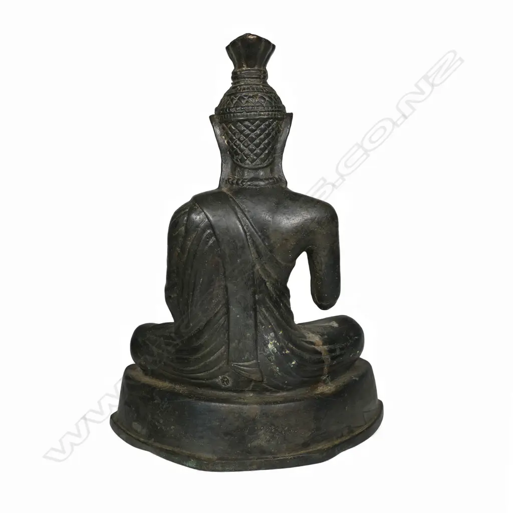 A Chinese bronze seated bearded immortal, Image 1++