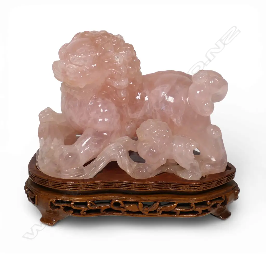 A vintage carved rose quartz foo dog, Image 1++