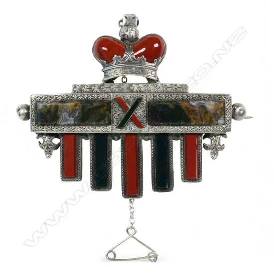 An unusual late Victorian Scottish silver and agate brooch,
