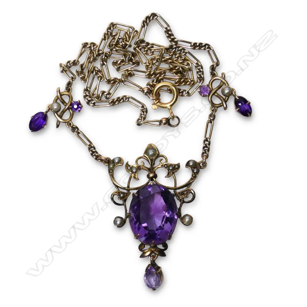 An Edwardian 9ct gold amethyst and seed pearl pendant necklace, Image 1++